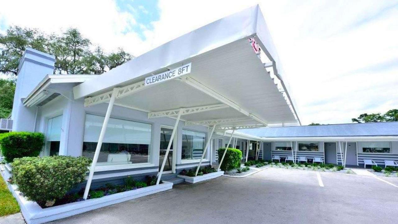 Sun Plaza Motel Silver Springs Eksteriør billede